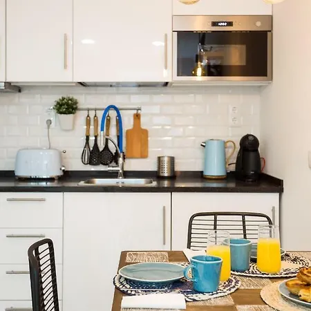 Charming In Lisbon's Center! 아파트