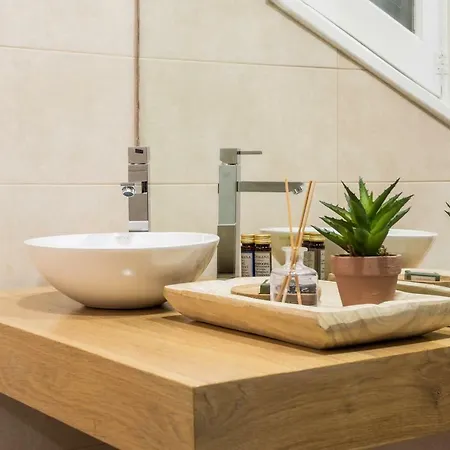 Charming In Lisbon's Center! * Lisboa